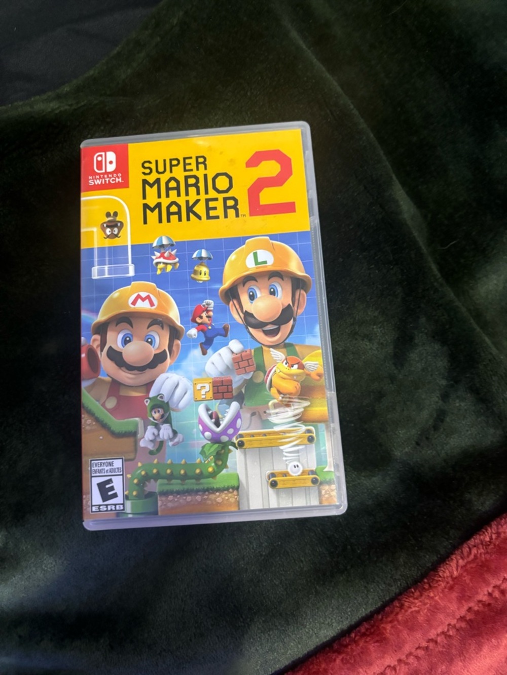 Nintendo Super Mario Maker 2 - Yellow Cover Artwork